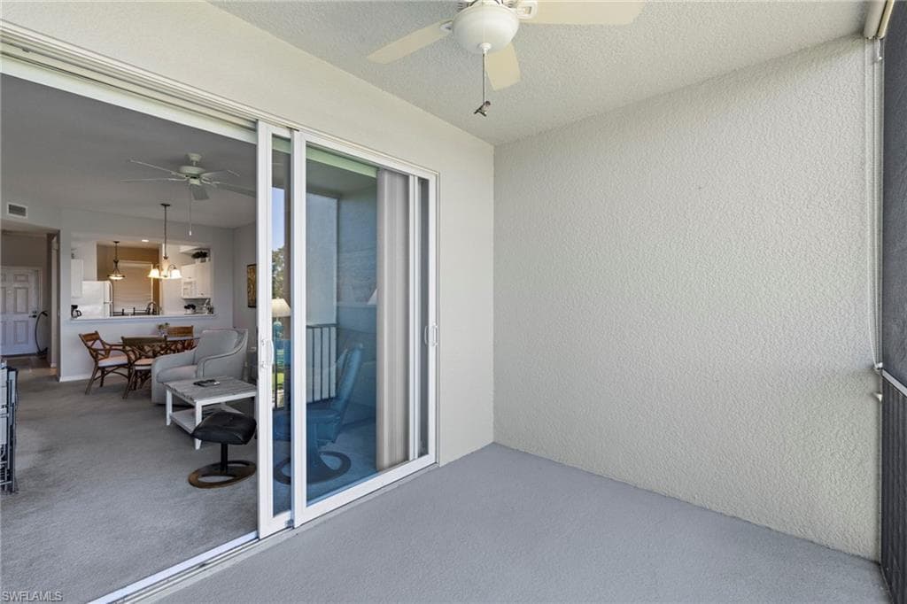 4010 Loblolly Bay Dr 303, Naples, FL 34114-20