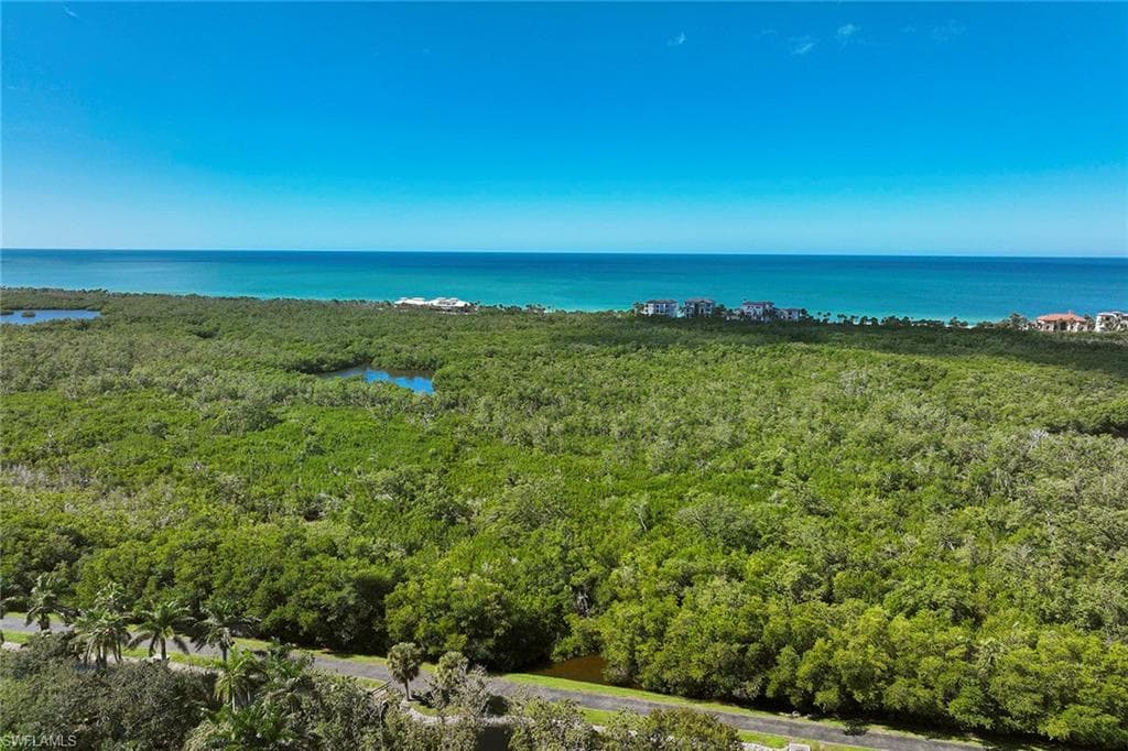 7515 Pelican Bay Blvd 22c, Naples, FL 34108-10