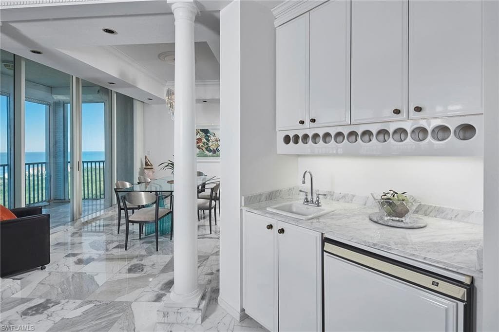 7515 Pelican Bay Blvd 22c, Naples, FL 34108-7