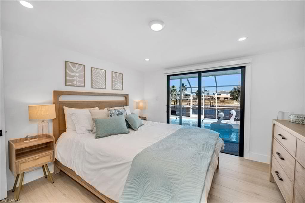 169 Ibis St, Fort Myers Beach, FL 33931-18