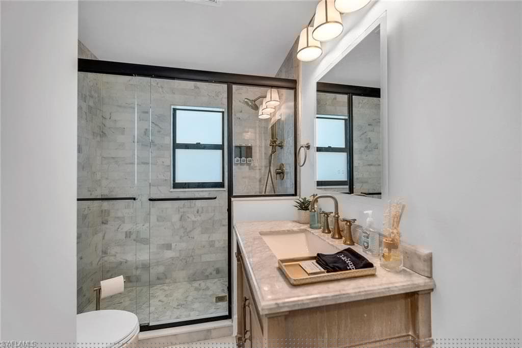 169 Ibis St, Fort Myers Beach, FL 33931-20