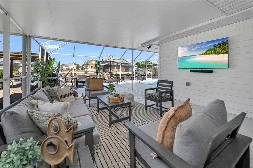 169 Ibis St, Fort Myers Beach, FL 33931-25