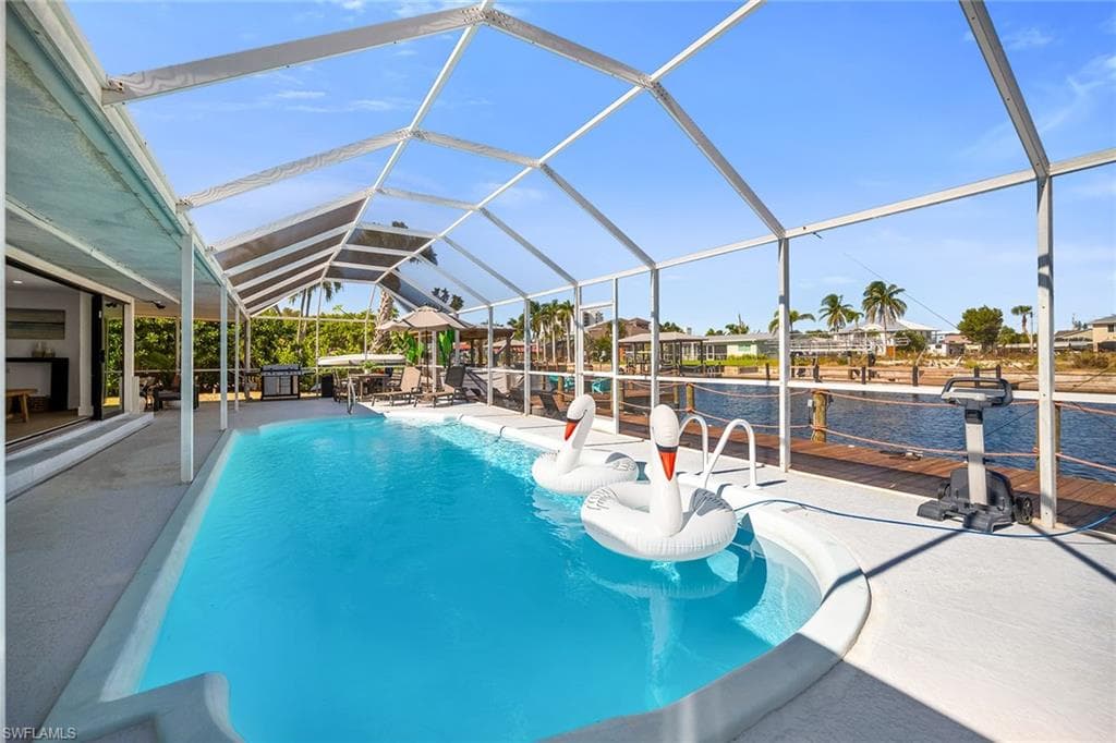 169 Ibis St, Fort Myers Beach, FL 33931-28