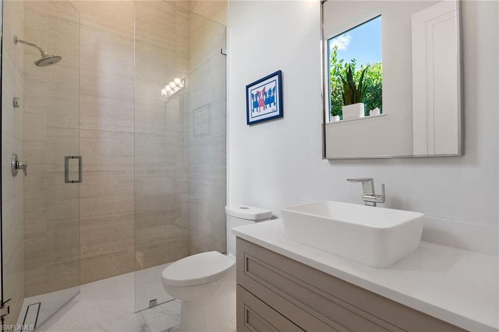 720 Orchid Dr, Naples, FL 34102-32