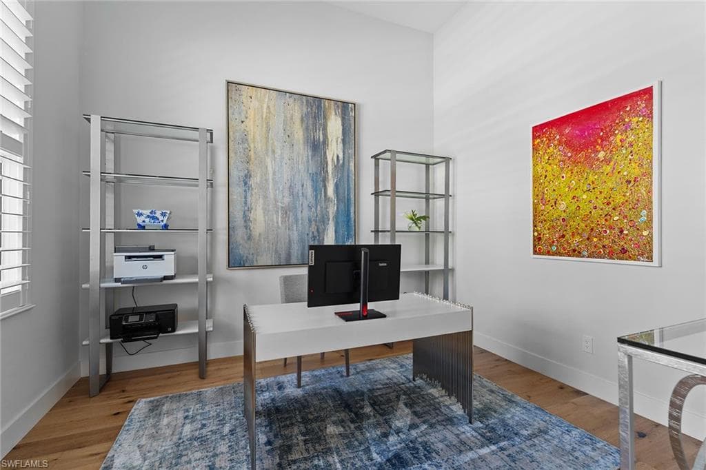 720 Orchid Dr, Naples, FL 34102-33