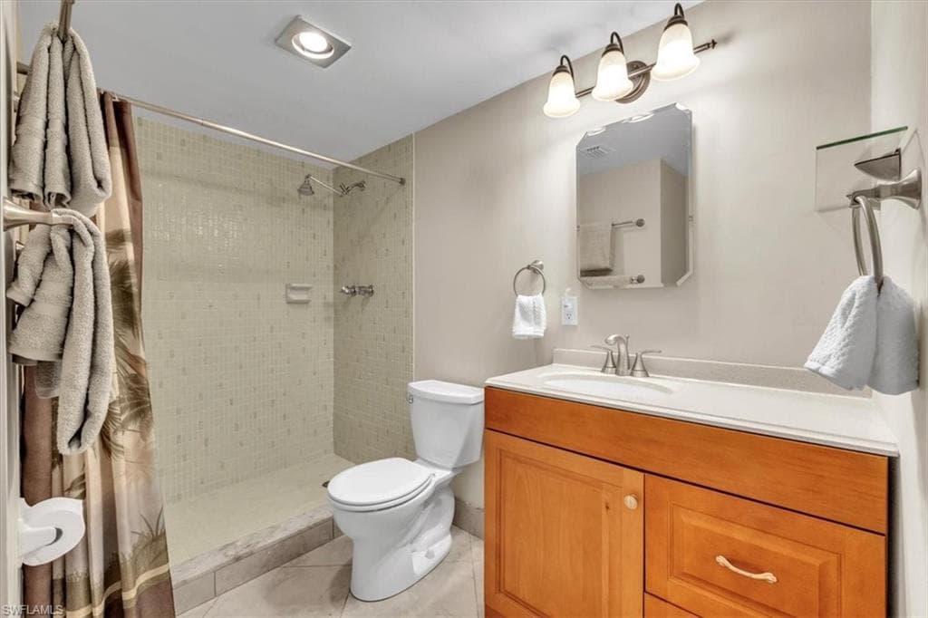 325 Charlemagne Blvd B103, Naples, FL 34112-23