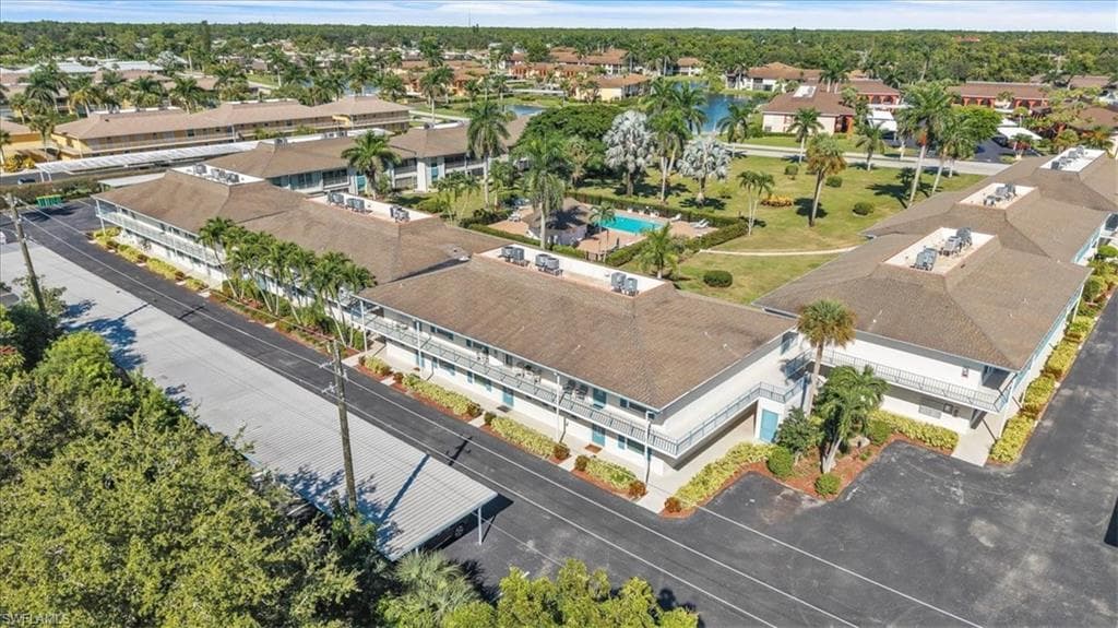 325 Charlemagne Blvd B103, Naples, FL 34112-1