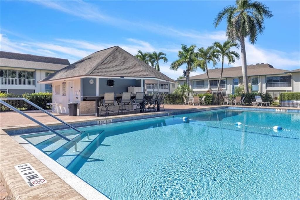 325 Charlemagne Blvd B103, Naples, FL 34112-38