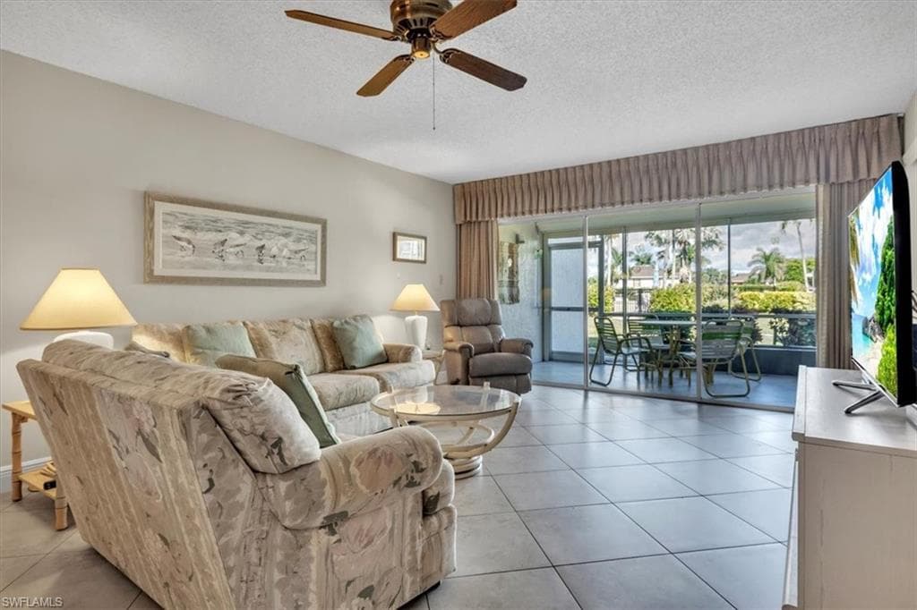 325 Charlemagne Blvd B103, Naples, FL 34112-7