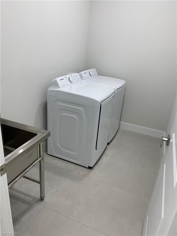 706 W 10th St, Lehigh Acres, FL 33972-34