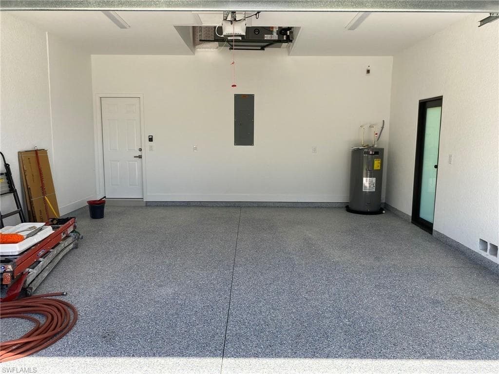 706 W 10th St, Lehigh Acres, FL 33972-35