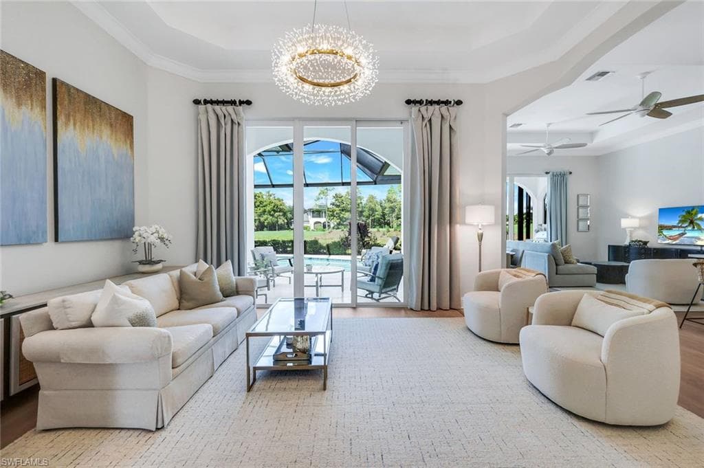 7395 Monteverde Way, Naples, FL 34119-1