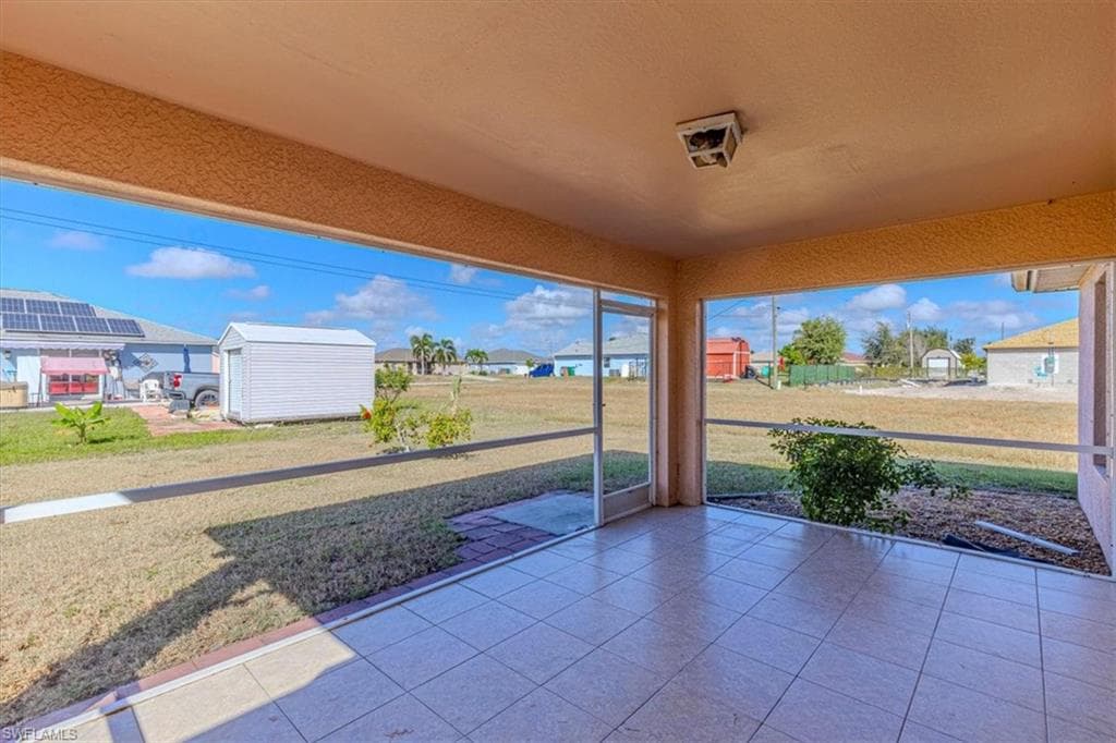 2526 2nd Pl, Cape Coral, FL 33909-24