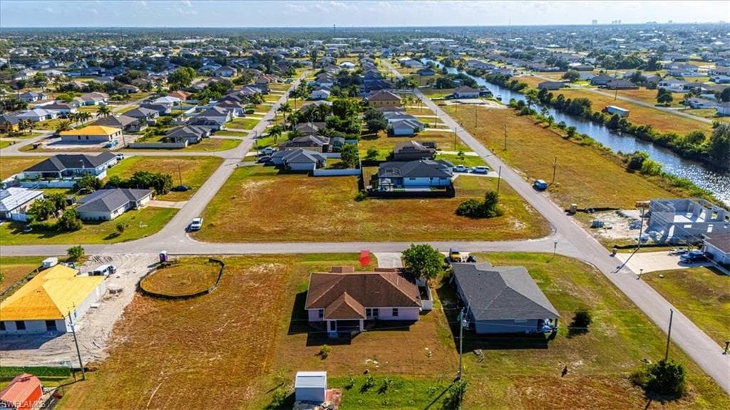 2526 2nd Pl, Cape Coral, FL 33909-28