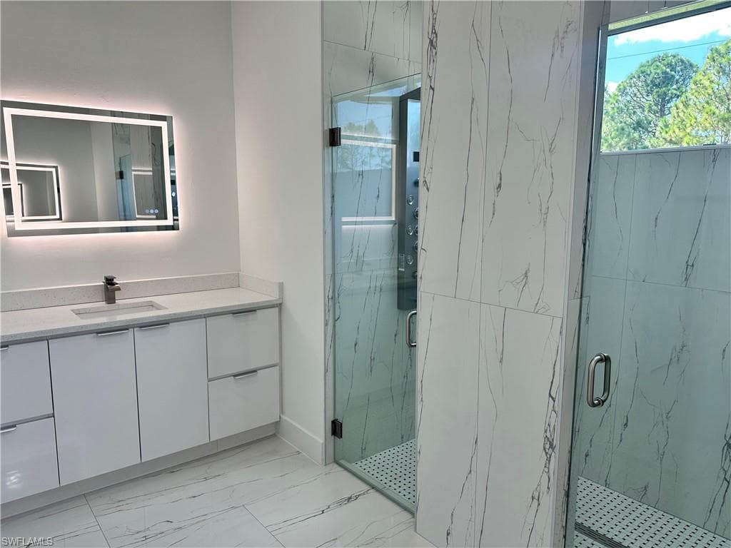 818 State Ave, Lehigh Acres, FL 33972-18