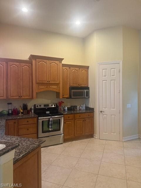 361 Everglades Blvd N, Naples, FL 34120-5