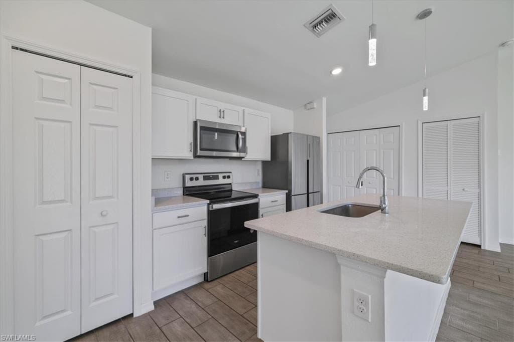 3603 11th St SW, Lehigh Acres, FL 33976-9