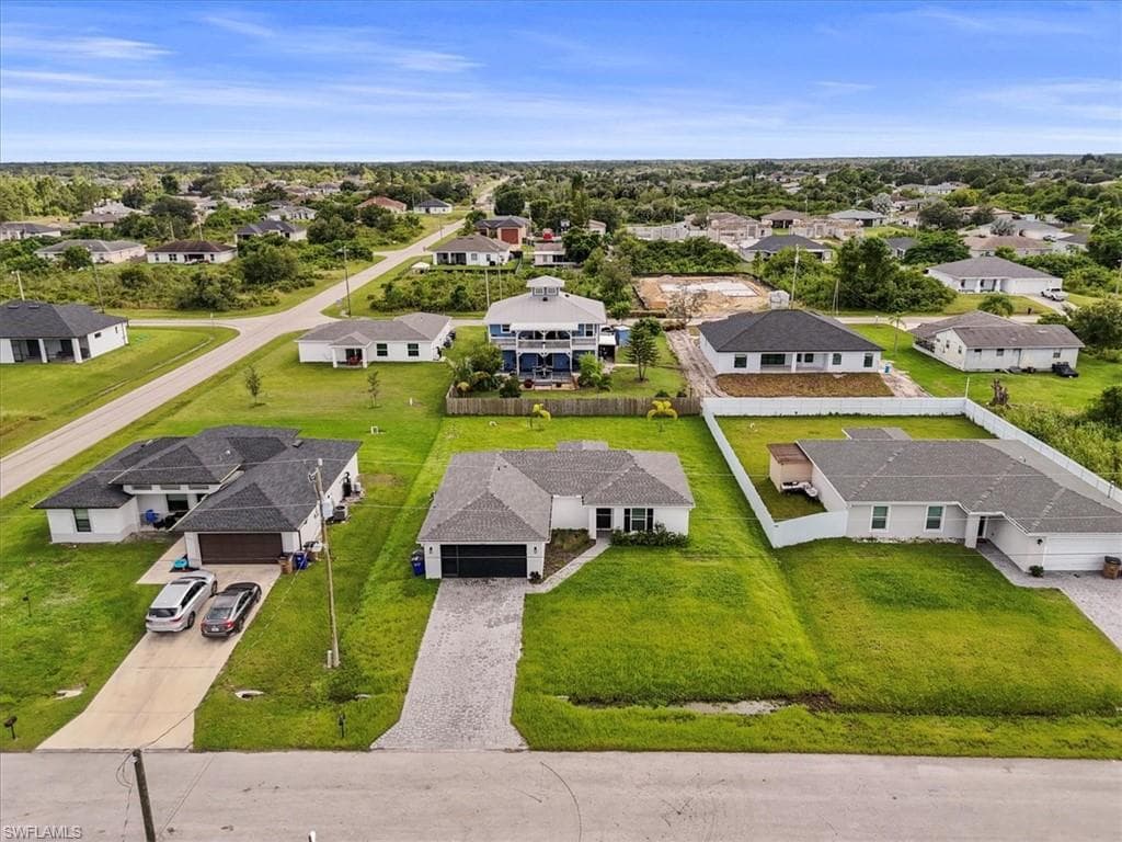 3603 11th St SW, Lehigh Acres, FL 33976-25