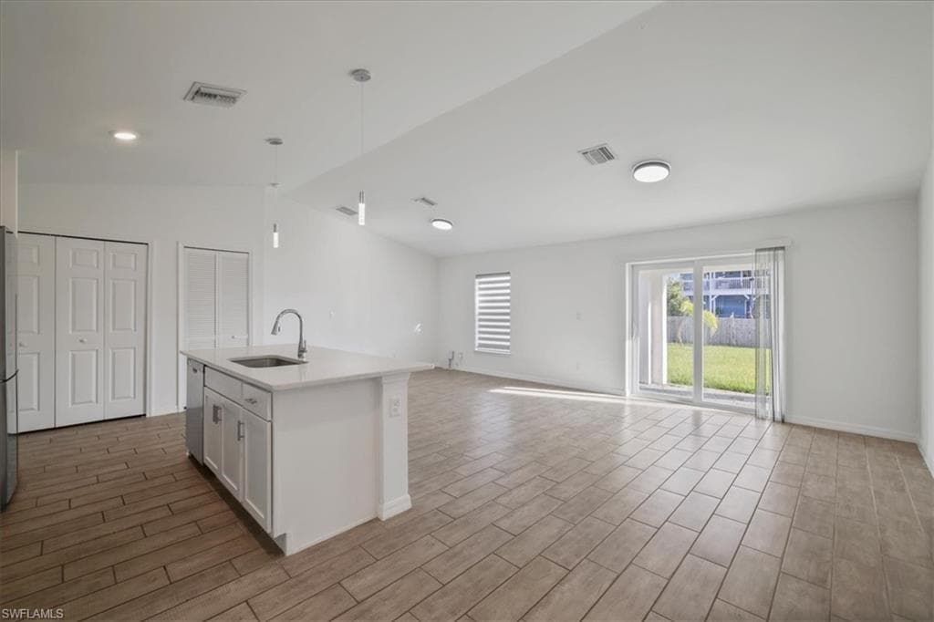 3603 11th St SW, Lehigh Acres, FL 33976-3