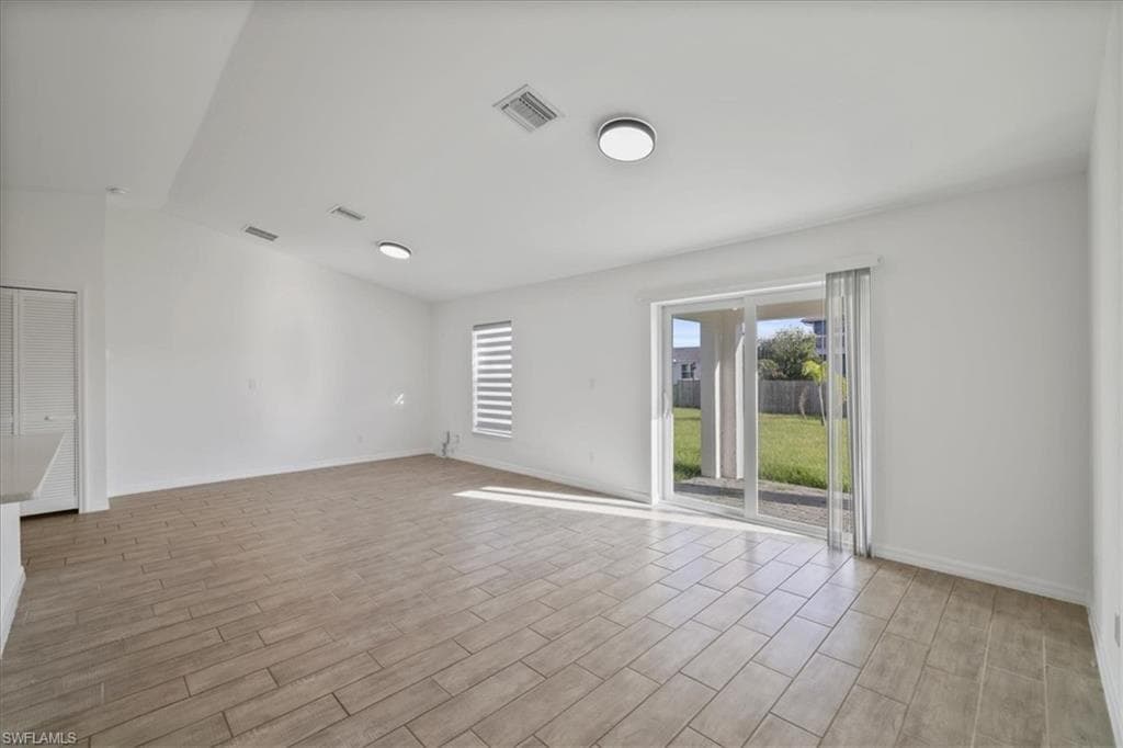 3603 11th St SW, Lehigh Acres, FL 33976-4