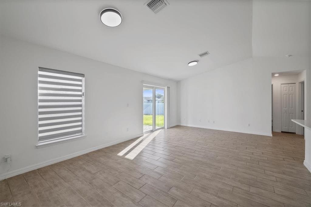 3603 11th St SW, Lehigh Acres, FL 33976-5