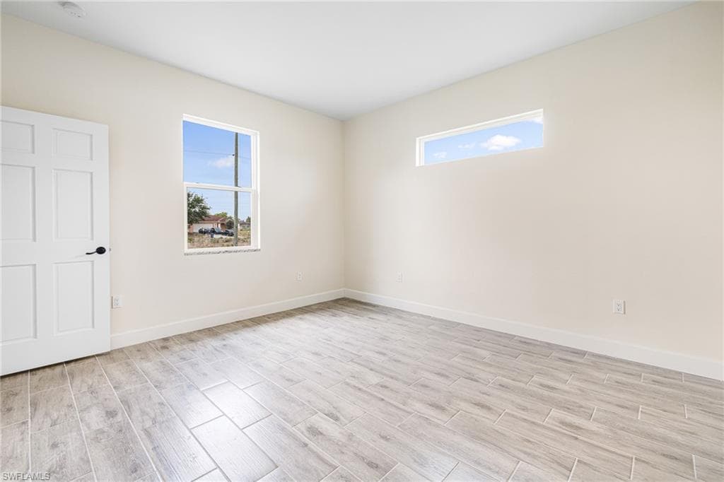 4909 Berryman St, Lehigh Acres, FL 33971-18