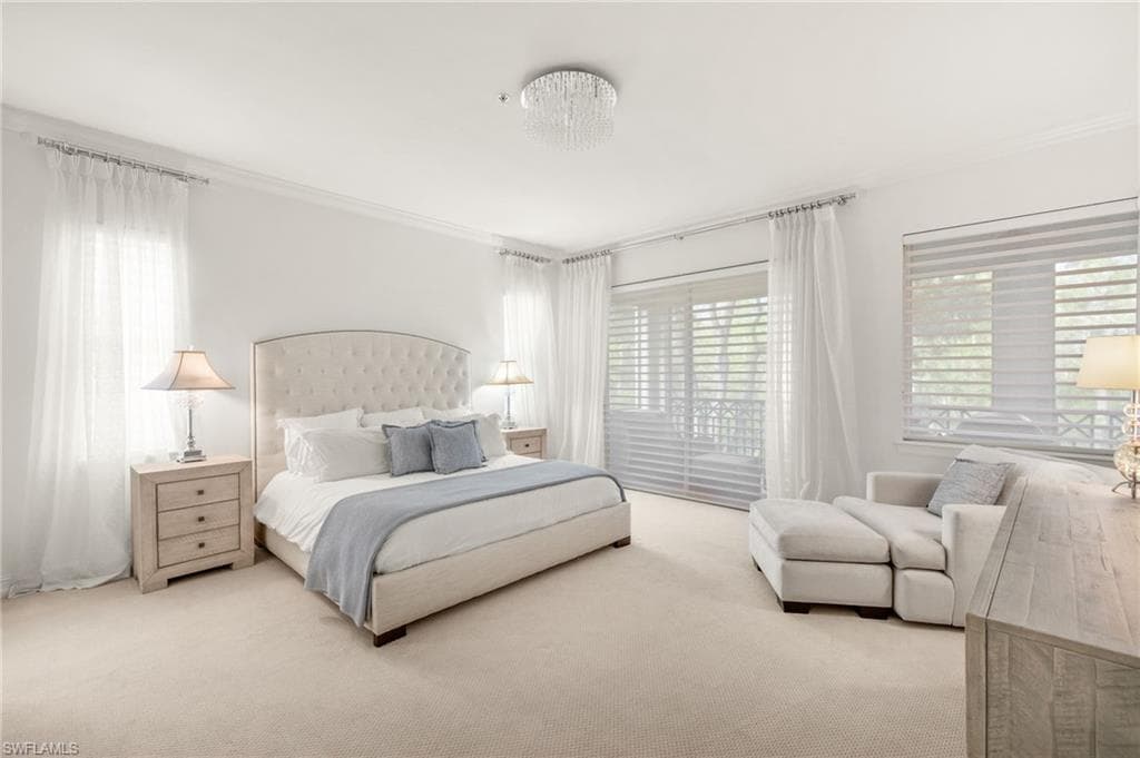 2847 Tiburon Blvd E 102, Naples, FL 34109-15