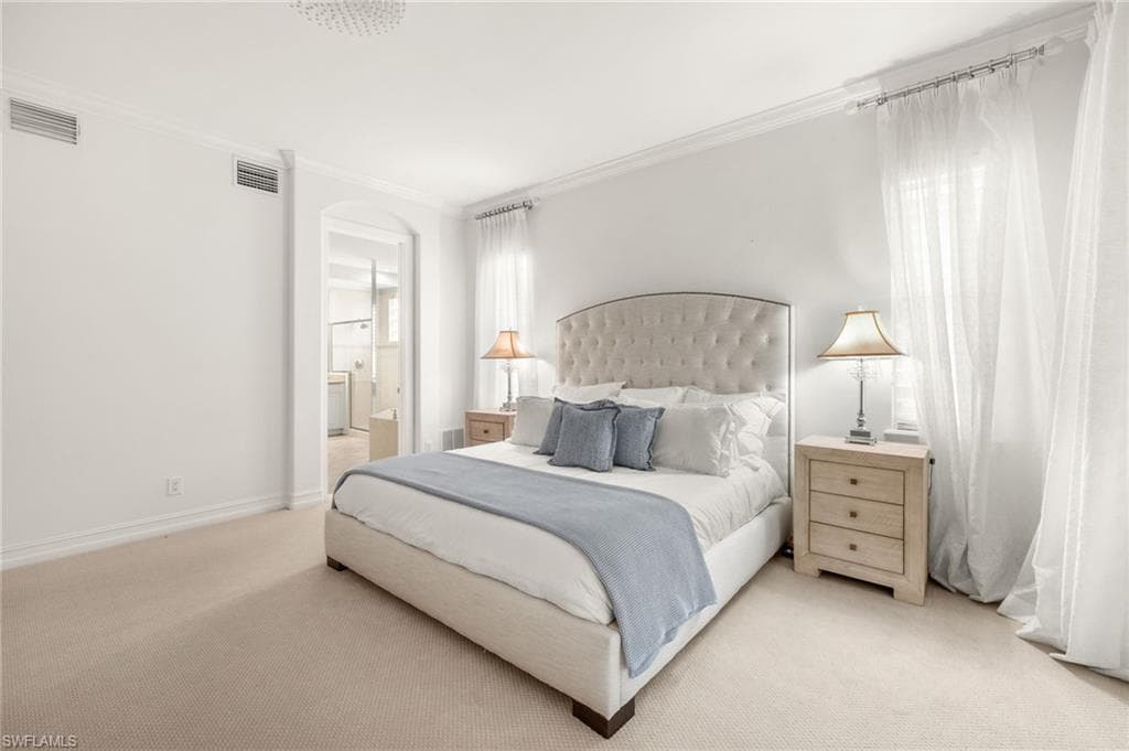 2847 Tiburon Blvd E 102, Naples, FL 34109-16