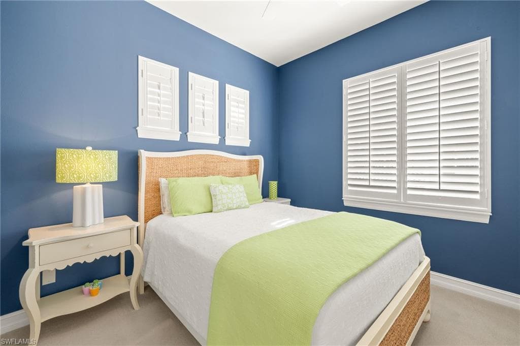 2847 Tiburon Blvd E 102, Naples, FL 34109-21