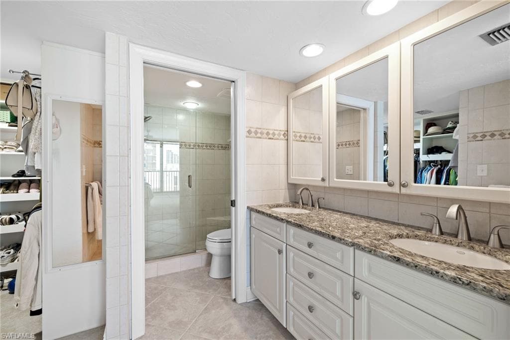 10482 Gulf Shore Dr 261, Naples, FL 34108-16