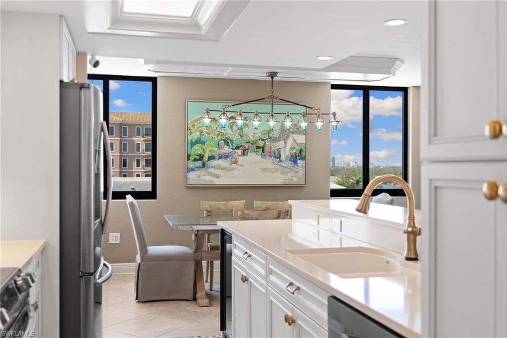 10482 Gulf Shore Dr 261, Naples, FL 34108-6