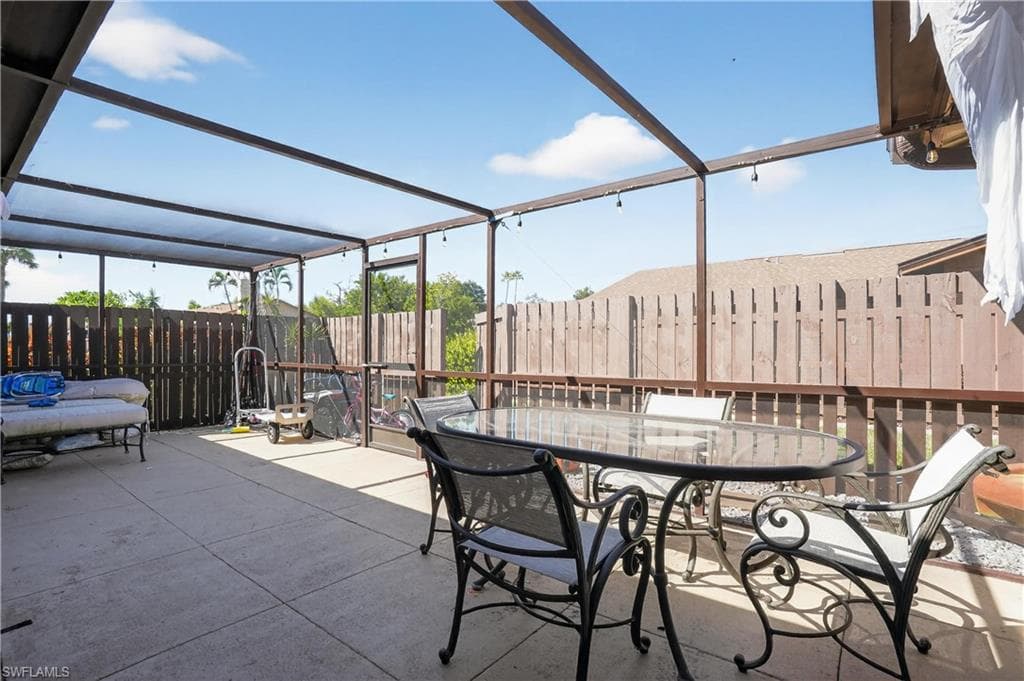 6310 Royal Woods Dr, Fort Myers, FL 33908-16