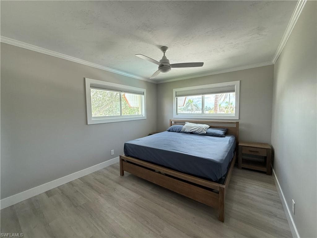 1100 Gulf Shore Blvd N 301, Naples, FL 34102-10