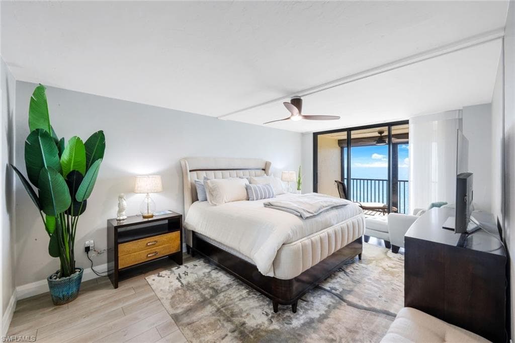 10951 Gulf Shore Dr 1202, Naples, FL 34108-10