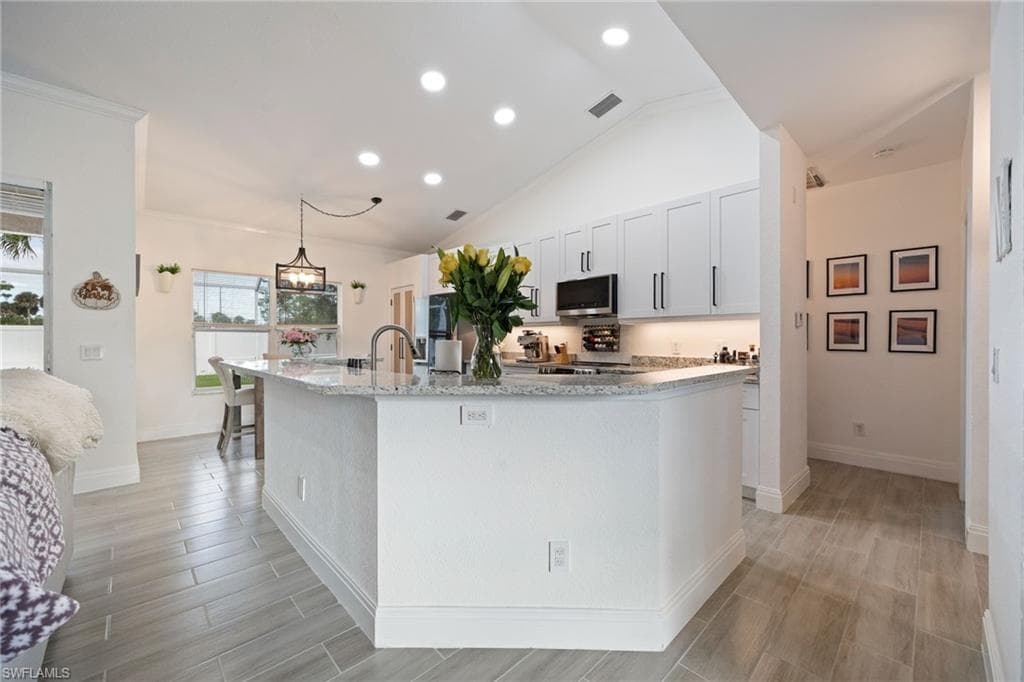 2939 Orange Grove Trl, Naples, FL 34120-12