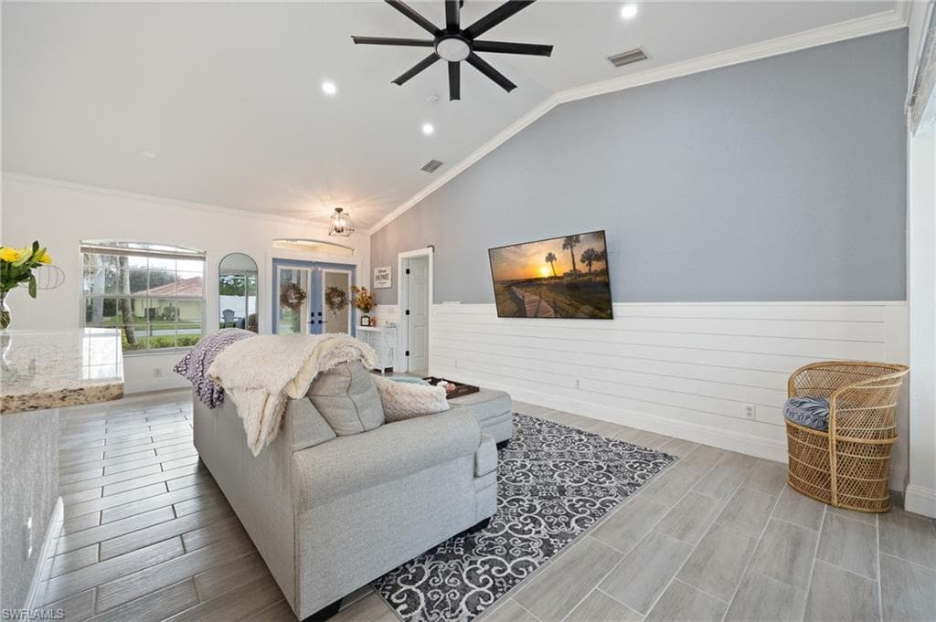 2939 Orange Grove Trl, Naples, FL 34120-17