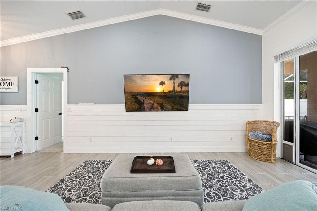 2939 Orange Grove Trl, Naples, FL 34120-25