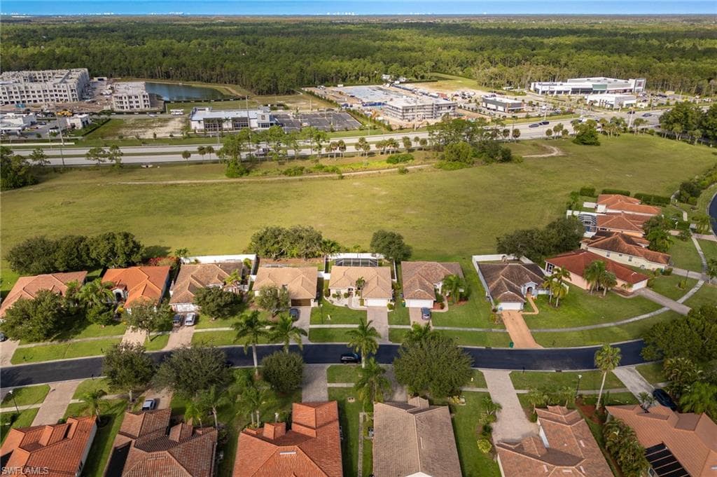 2939 Orange Grove Trl, Naples, FL 34120-37