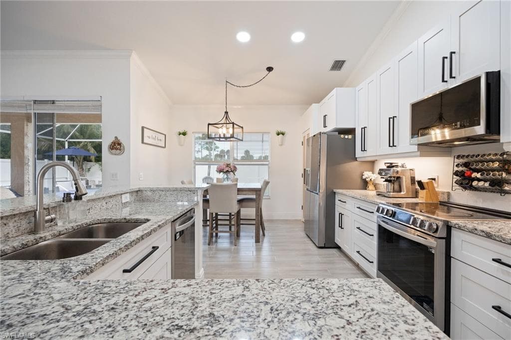 2939 Orange Grove Trl, Naples, FL 34120-7