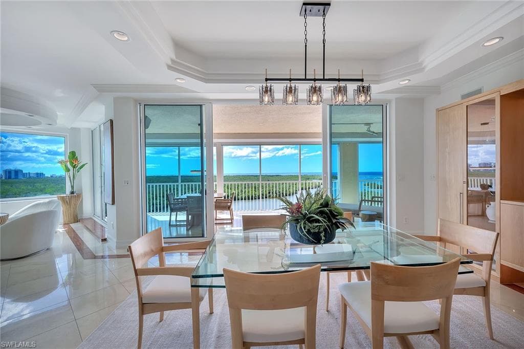 425 Dockside Dr 804, Naples, FL 34110-12