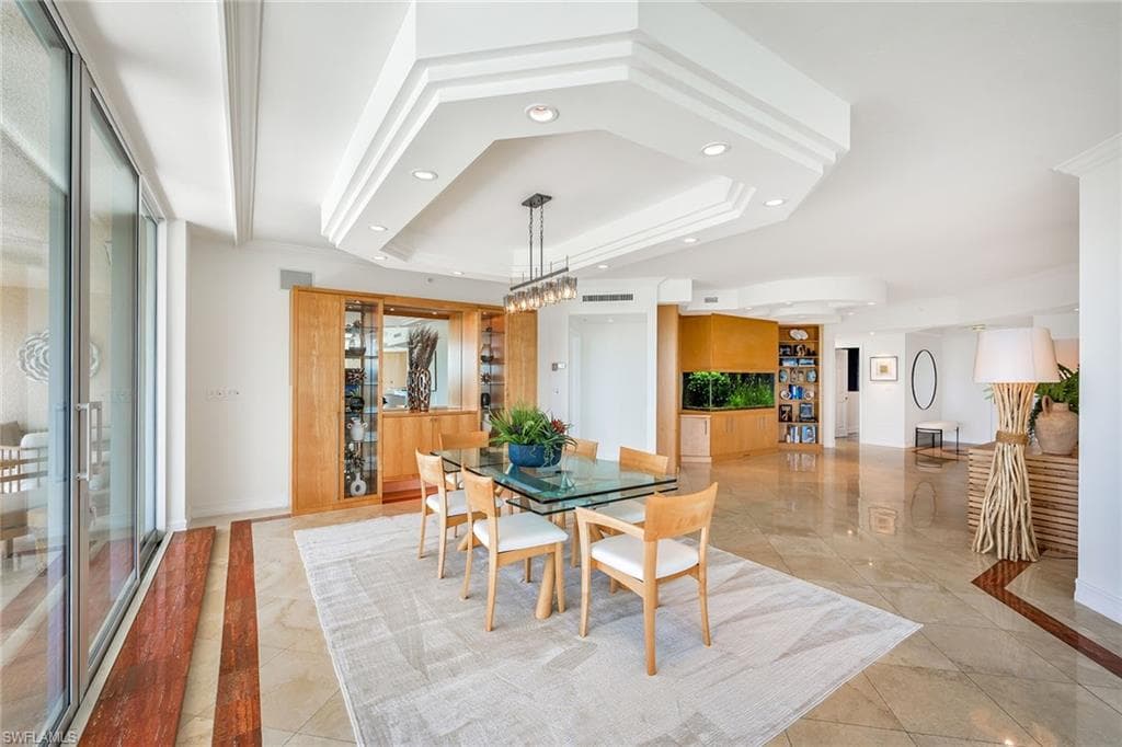 425 Dockside Dr 804, Naples, FL 34110-15