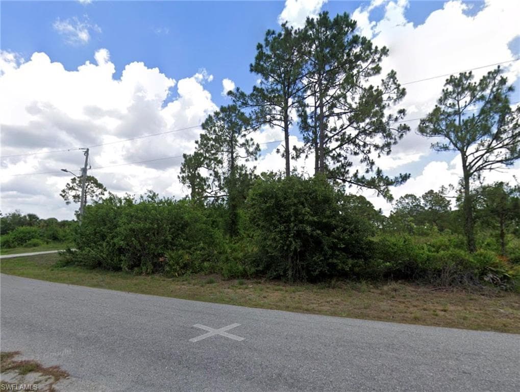 641 Wabasso Ave S, Lehigh Acres, FL 33974-3