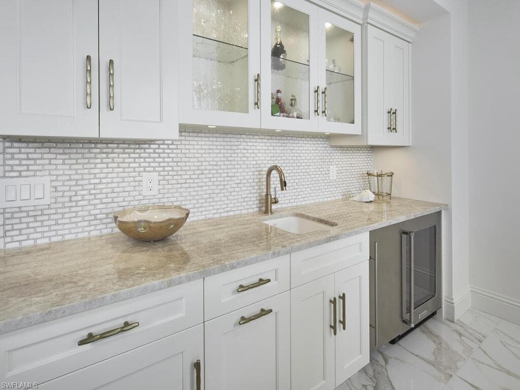 970 Cape Marco Dr 1207, Marco Island, FL 34145-10