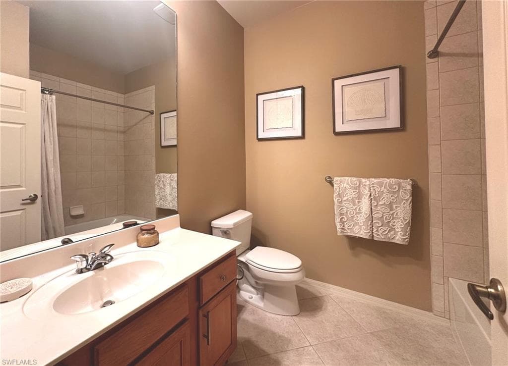 11041 Corsia Trieste Way 204, Bonita Springs, FL 34135-35