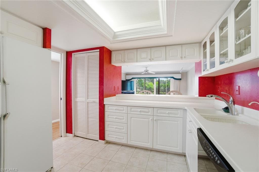 6979 Winkler Rd 111, Fort Myers, FL 33919-8