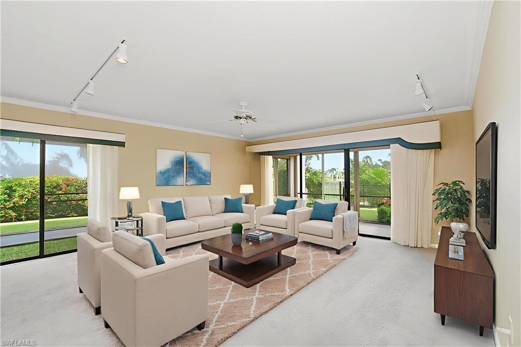 6979 Winkler Rd 111, Fort Myers, FL 33919-1