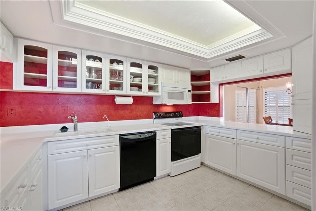 6979 Winkler Rd 111, Fort Myers, FL 33919-6