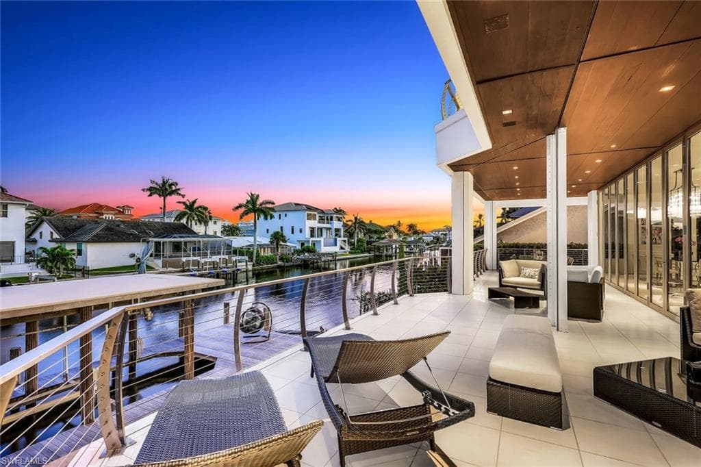 260 Channel Dr, Naples, FL 34108-42