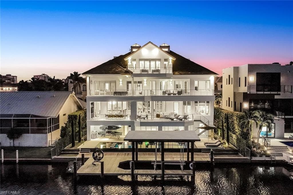 260 Channel Dr, Naples, FL 34108-44