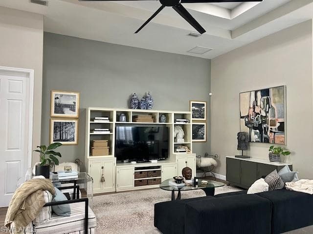 3411 Sandpiper Way, Naples, FL 34109-4